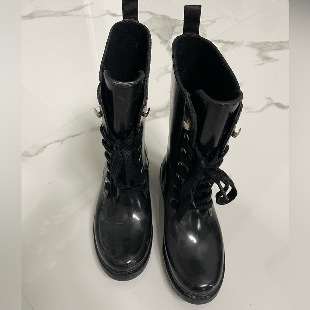 Michael Kors Shiny Black Lace-Up Boots